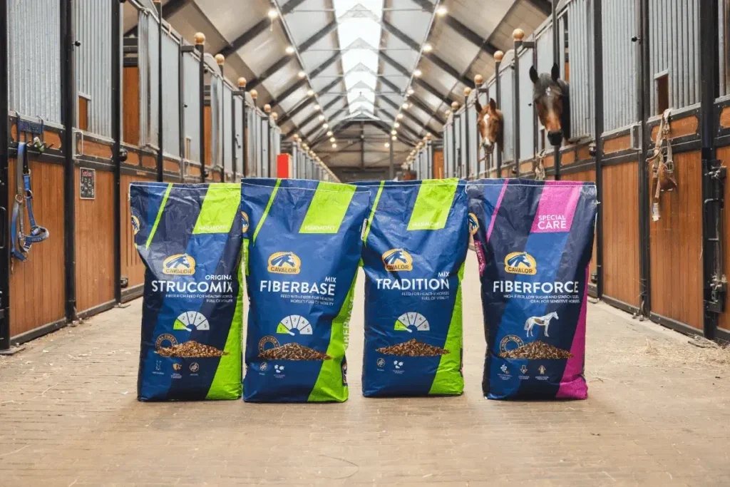 FiberBase Mix: de allround muesli met vezels — en hoe die zich verhoudt tot andere voeders